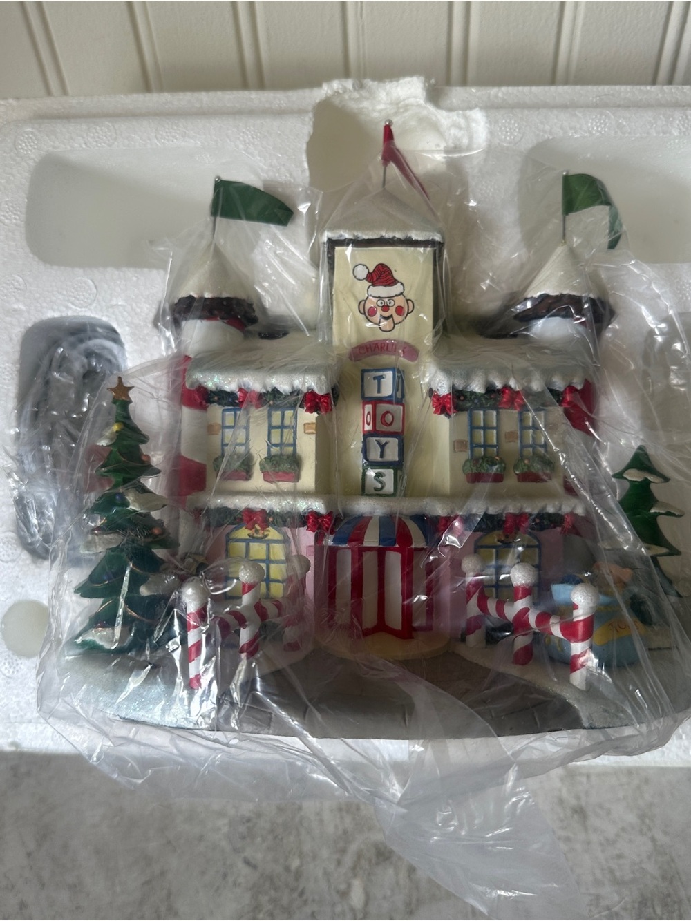 Hawthorne Village Rudolph's Christmas Town Charlie's Toys Toy Shop New Lit 2006